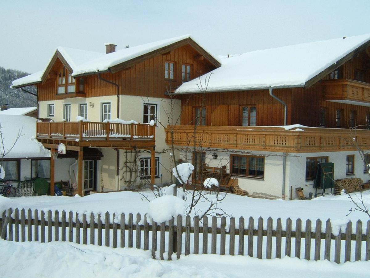Gaestehaus Alpin - Inkl. Chiemgau-Karte Bergen  Luaran gambar